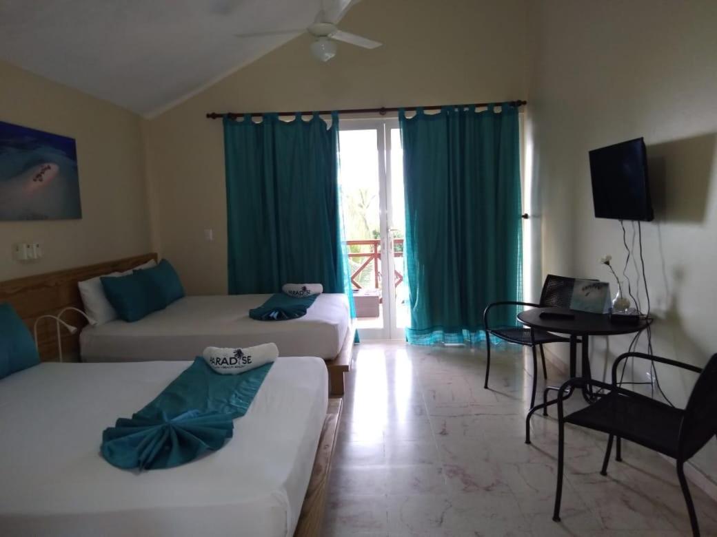 Paradise Island Beach Resort Punta Rucia Exterior photo